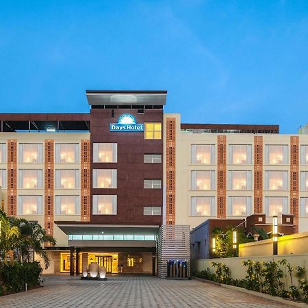 Days Hotel By Wyndham Chennai Omr Экстерьер фото